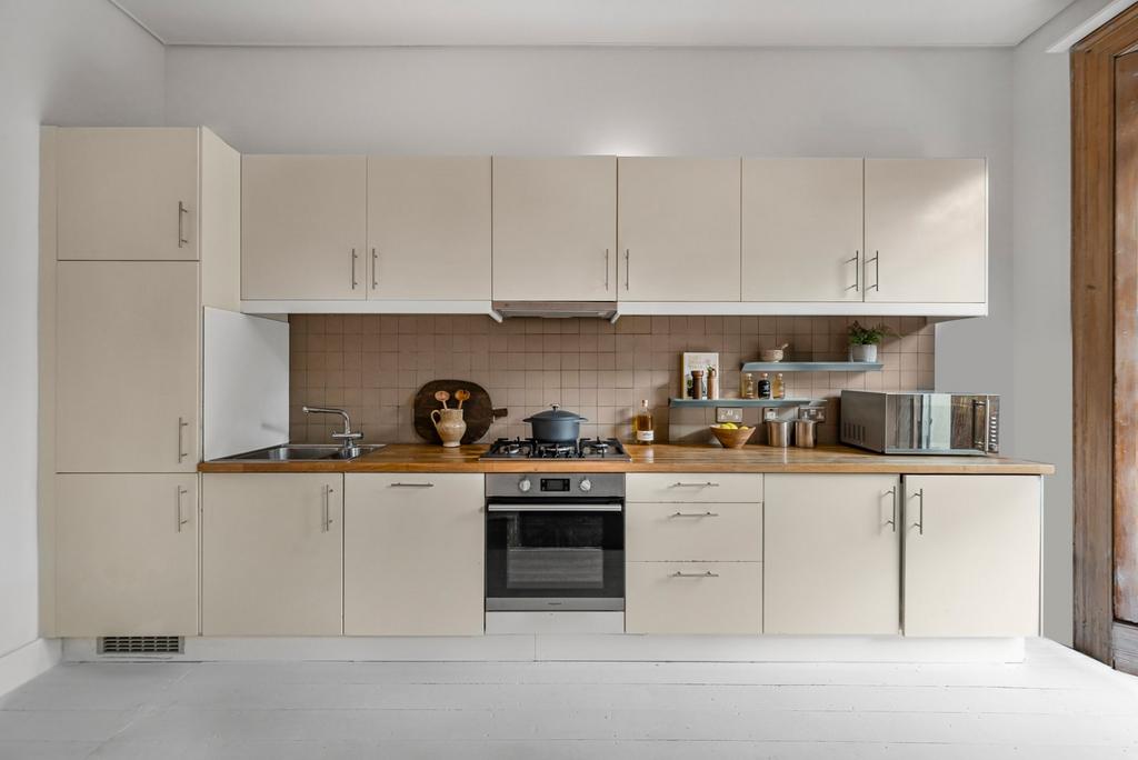 House in London - More