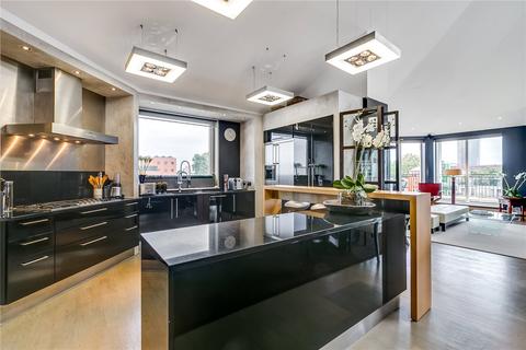 4 bedroom flat for sale, Coleridge Gardens, King's Chelsea, 522 King's Road, London