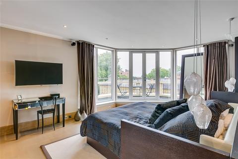4 bedroom flat for sale, Coleridge Gardens, King's Chelsea, 552 King's Road, London