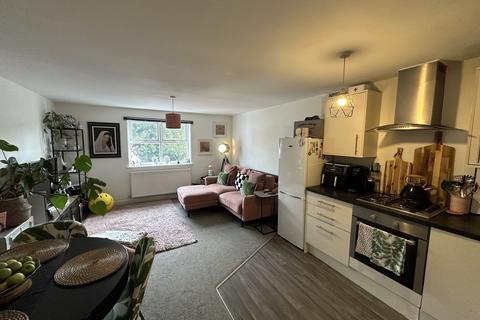 2 bedroom maisonette to rent - Waltham Cross