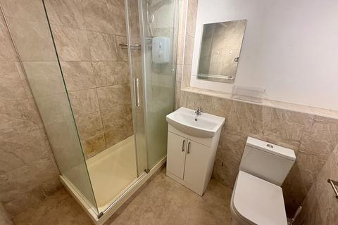 1 bedroom ground floor flat to rent, St Denys
