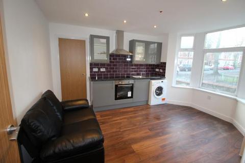 2 Bed Flats To Rent In Roath Park Apartments Flats To