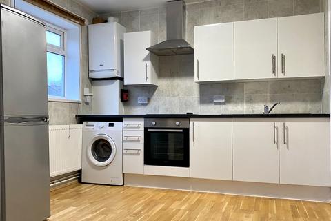 2 bedroom flat to rent, 91-93 Tollington Park, Finsbury Park N4