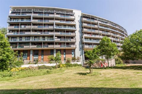 2 bedroom flat for sale, Palmers Road, Bethnal Green, E2
