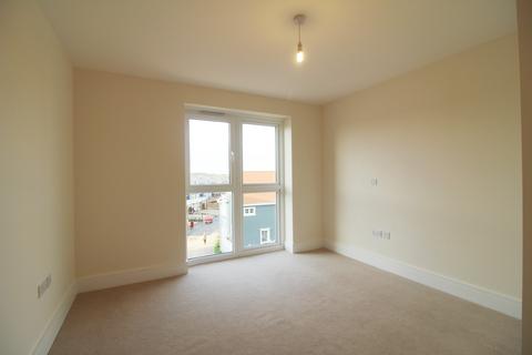 2 bedroom apartment to rent, Champlain Street, Reading, RG2