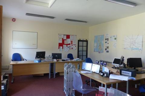 Office to rent - Burcot Farm, Unit 4
