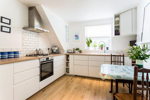 1 bedroom flat to rent, Copenhagen Place, Limehouse, E14