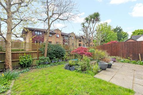 4 bedroom end of terrace house for sale, Howard Place, Reigate, Surrey, RH2