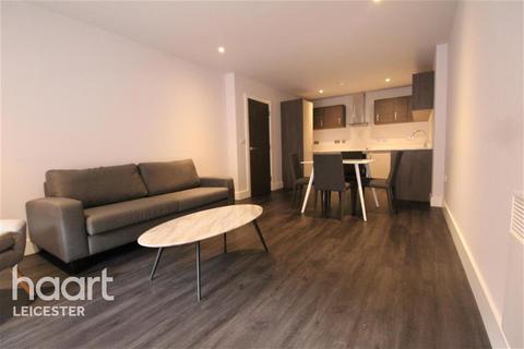 2 bedroom flat to rent, Exceptional 2 bedroom 2 bathroom apartment at Aria