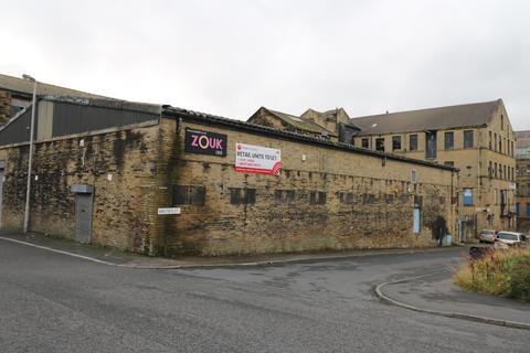 Property to rent - Eastwood Street, Bradford BD4