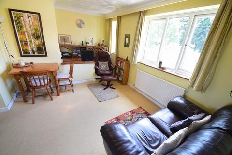 2 bedroom flat to rent, Wareham