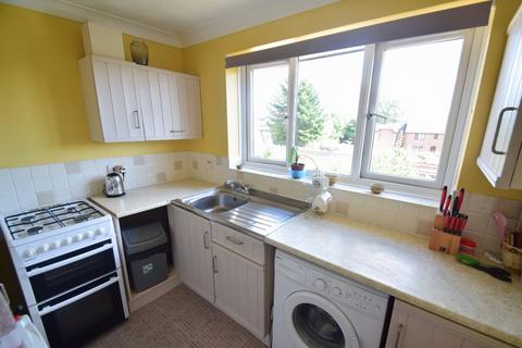 2 bedroom flat to rent, Wareham