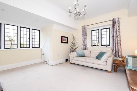 2 bedroom apartment for sale, Maryland, Woburn, Bedfordshire, MK17