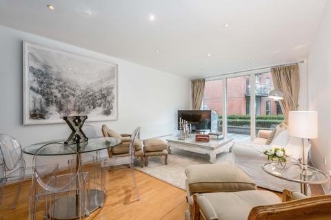 2 bedroom apartment to rent, The Heart, Walton-On-Thames