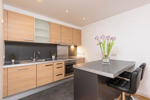 2 bedroom apartment to rent, The Heart, Walton-On-Thames