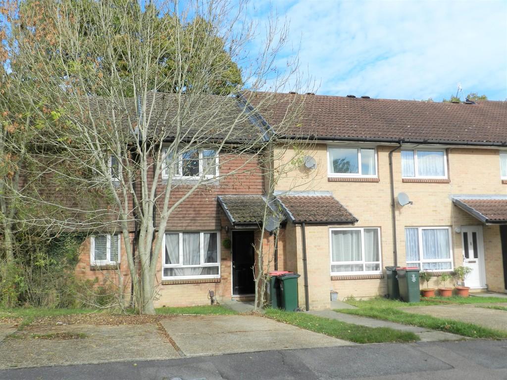 IFIELD 2 bed terraced house - £1,450 pcm (£335 pw)