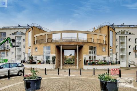 2 bedroom apartment to rent, Queen Of Denmark Court, Surrey Quays SE16