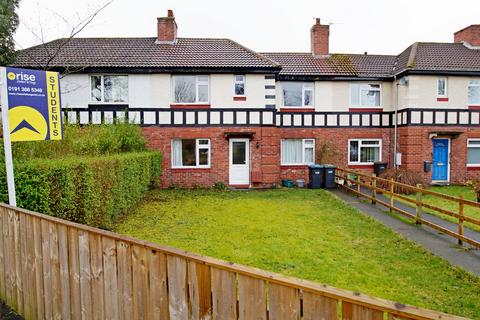 5 bedroom semi-detached house to rent, Musgrave Gardens, Durham