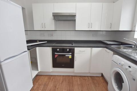 4 bedroom semi-detached house to rent, (Back Of Ropewalk Pub) Nottingham NG1