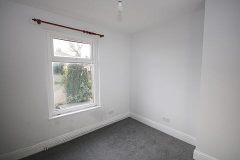 3 bedroom terraced house to rent, Mulehouse Road, Crookes, Sheffield S10