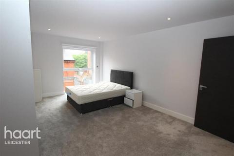 2 bedroom apartment to rent, Chatham Street, Leicester