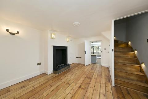 2 bedroom house for sale, Water Lane, Richmond, Surrey, TW9
