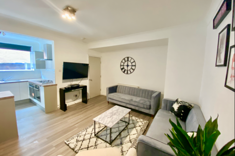 6 bedroom house to rent, Lathom Road, Fallowdield, Manchester M20