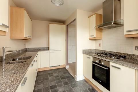 3 bedroom flat to rent, Brighouse Park Crescent, Cramond, Edinburgh, EH4