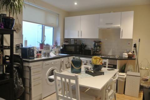 undefined, Chatsworth Avenue, Wembley, HA9