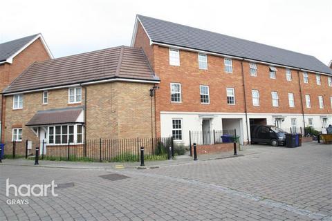 3 bedroom terraced house to rent, Caspian Way, Purfleet