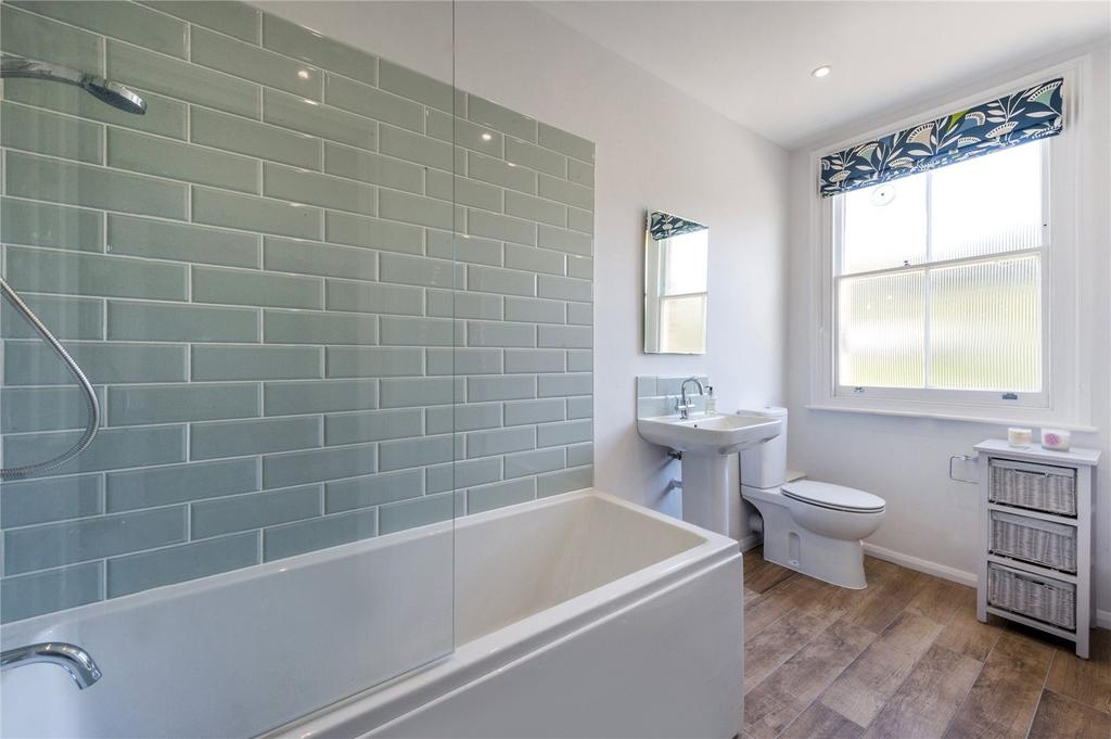 House in London - View 4