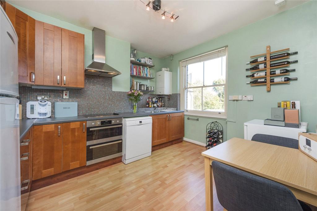 House in London - View 5