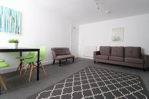 undefined, Wingrove Avenue, Newcastle Upon Tyne NE4