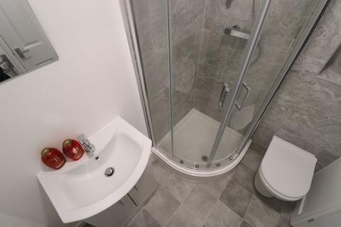undefined, Wingrove Avenue, Newcastle Upon Tyne NE4