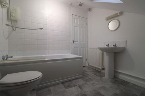 undefined, Wingrove Avenue, Newcastle Upon Tyne NE4