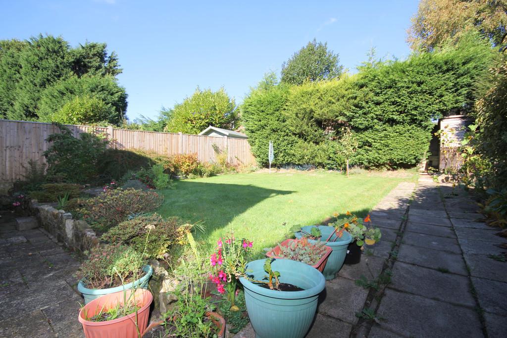 Springhead Way, Crowborough 3 bed detached house £375,000