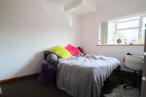 6 bedroom detached house to rent, Valentia Road, Headington