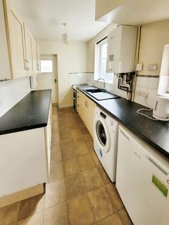 3 bedroom semi-detached house to rent, Marsh Lane, Marston