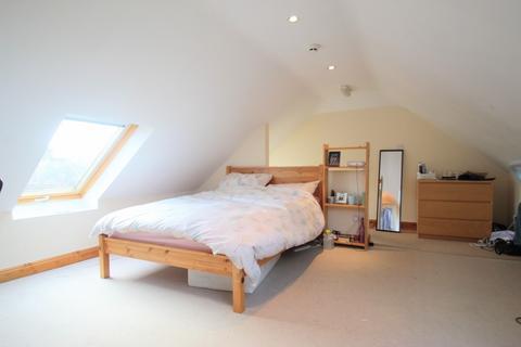 5 bedroom semi-detached house to rent, Cardwell Crescent, Headington