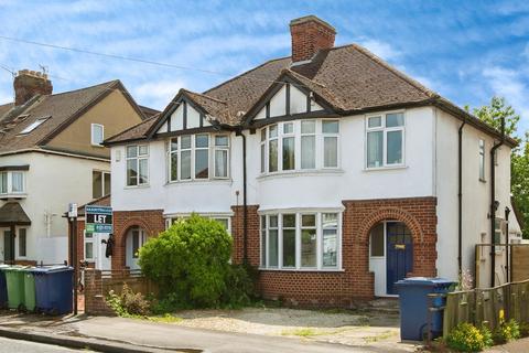 3 bedroom semi-detached house to rent, STUDENT LIVING in Headington