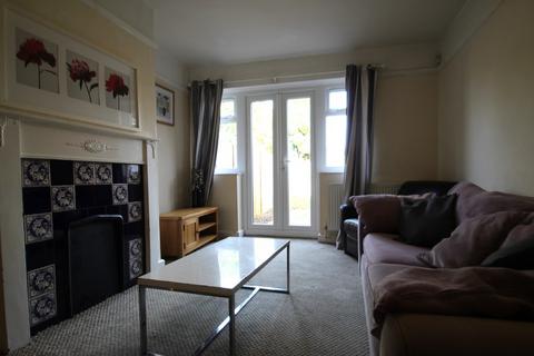 6 bedroom semi-detached house to rent, Old Road, Headington