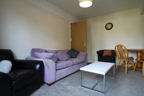 6 bedroom semi-detached house to rent, Old Road, Headington