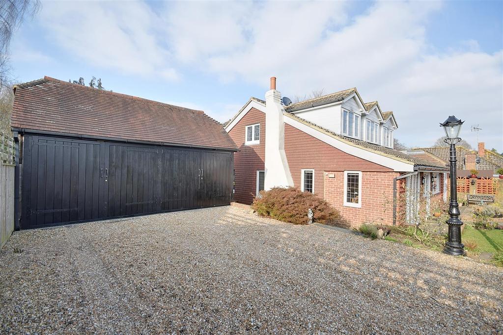 The Stream, Beckley 4 bed detached house - £575,000