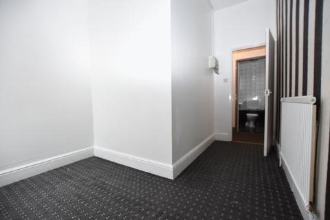 1 bedroom property to rent, Mansfield Road, Nottingham