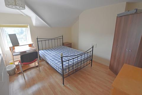 4 bedroom flat to rent, Raleigh Street, Arboretum