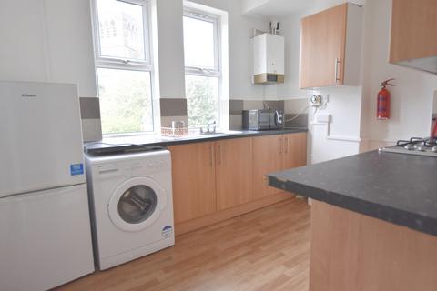 4 bedroom flat to rent, Raleigh Street, Arboretum