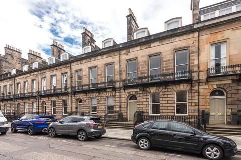 3 bedroom apartment to rent, Manor Place, West End, Edinburgh