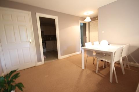 2 bedroom flat to rent, Hillbrook House, Albert Road North, Malvern