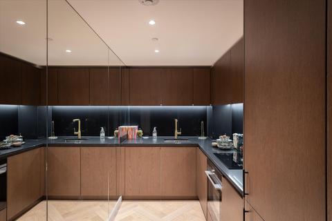 undefined, The Landmark Pinnacle, Westferry Road, Isle Of Dogs, London, E14
