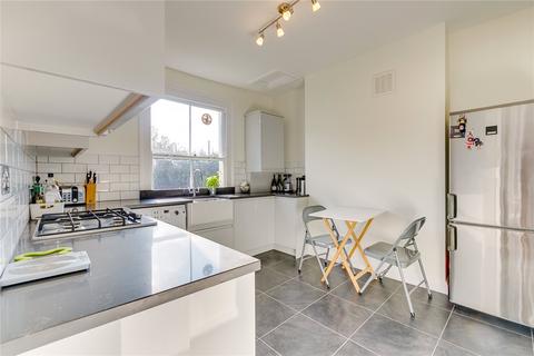 2 bedroom flat to rent, Jackson Road, Holloway, London